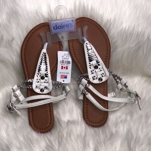 Claire's White and Silver Sandals Size 7